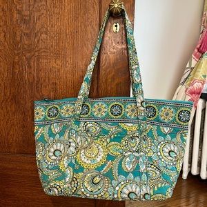 Vera Bradley Large Tote